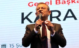 CHP Genel Başkanı Özgür Özel, Karabağlar’da halk buluşmasında adaylara destek istedi