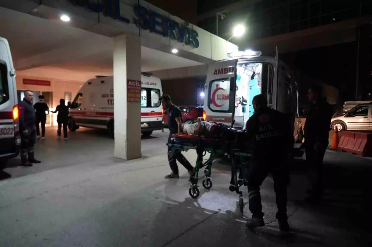 Niğde’de Trafik Kazası: 5 Yaralı