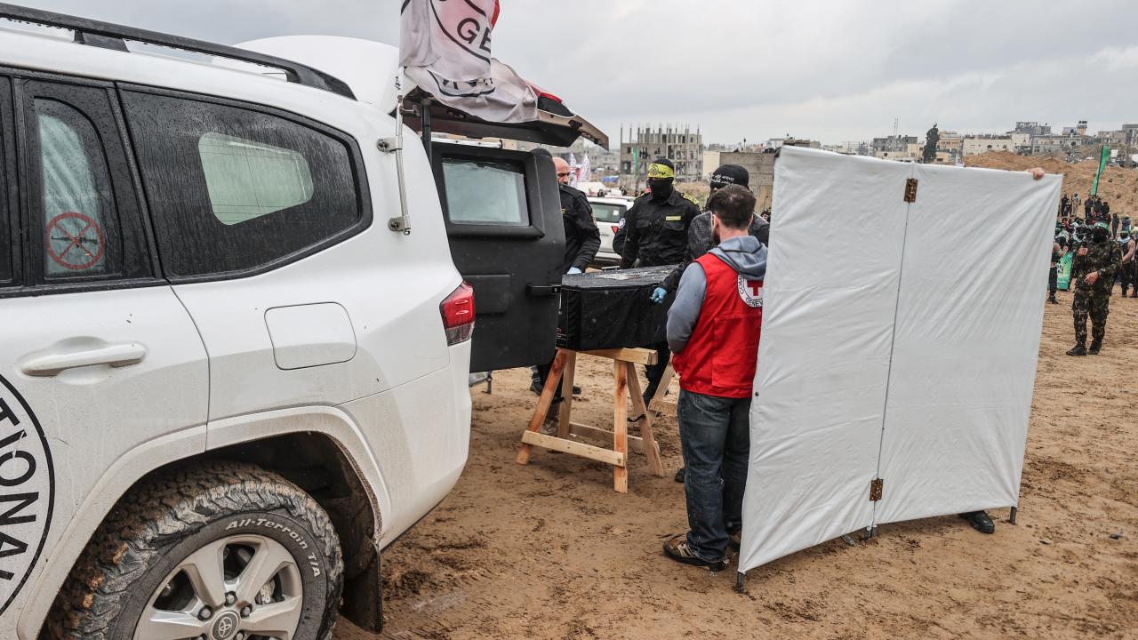 Filistinli komutandan İsrailli aile için “Biz koruduk, İsrail öldürdü” açıklaması